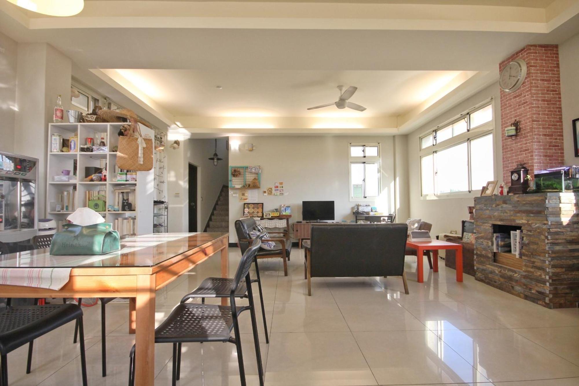 Happy Tree Hostel Jinning Dış mekan fotoğraf